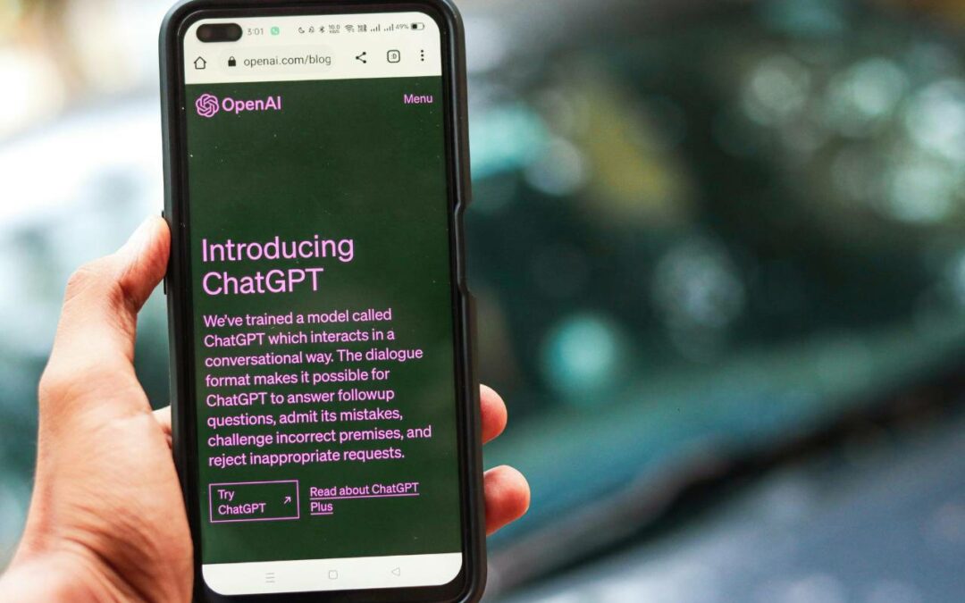 ChatGPT: Key concepts, features and use cases